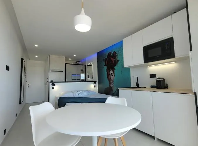 Blue Luxe Vue - Village Naturiste Résidence Héliopolis *